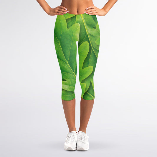 Green Oak Leaf Print Women's Capri Leggings
