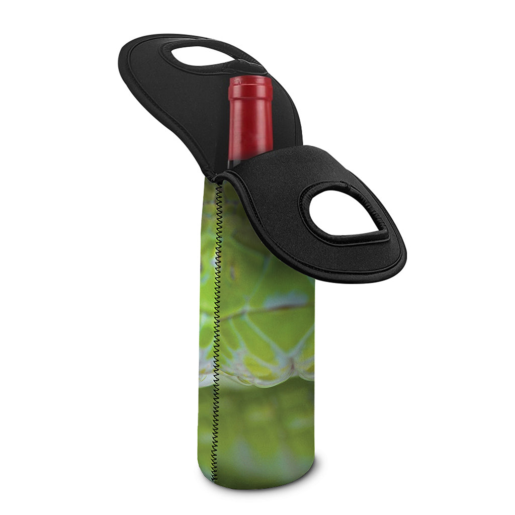 Green Pit Viper Print Single Neoprene Wine Tote