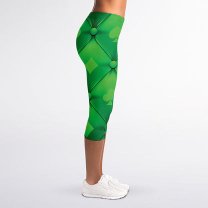 Green Playing Card Suits Pattern Print Women's Capri Leggings
