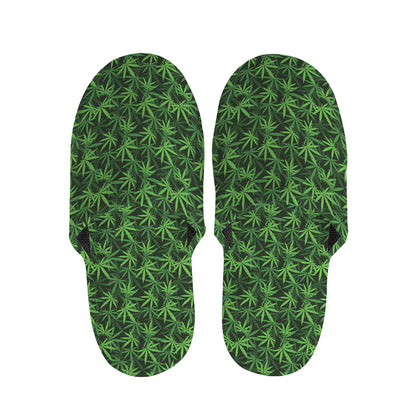 Green Pot Leaf Pattern Print Slippers