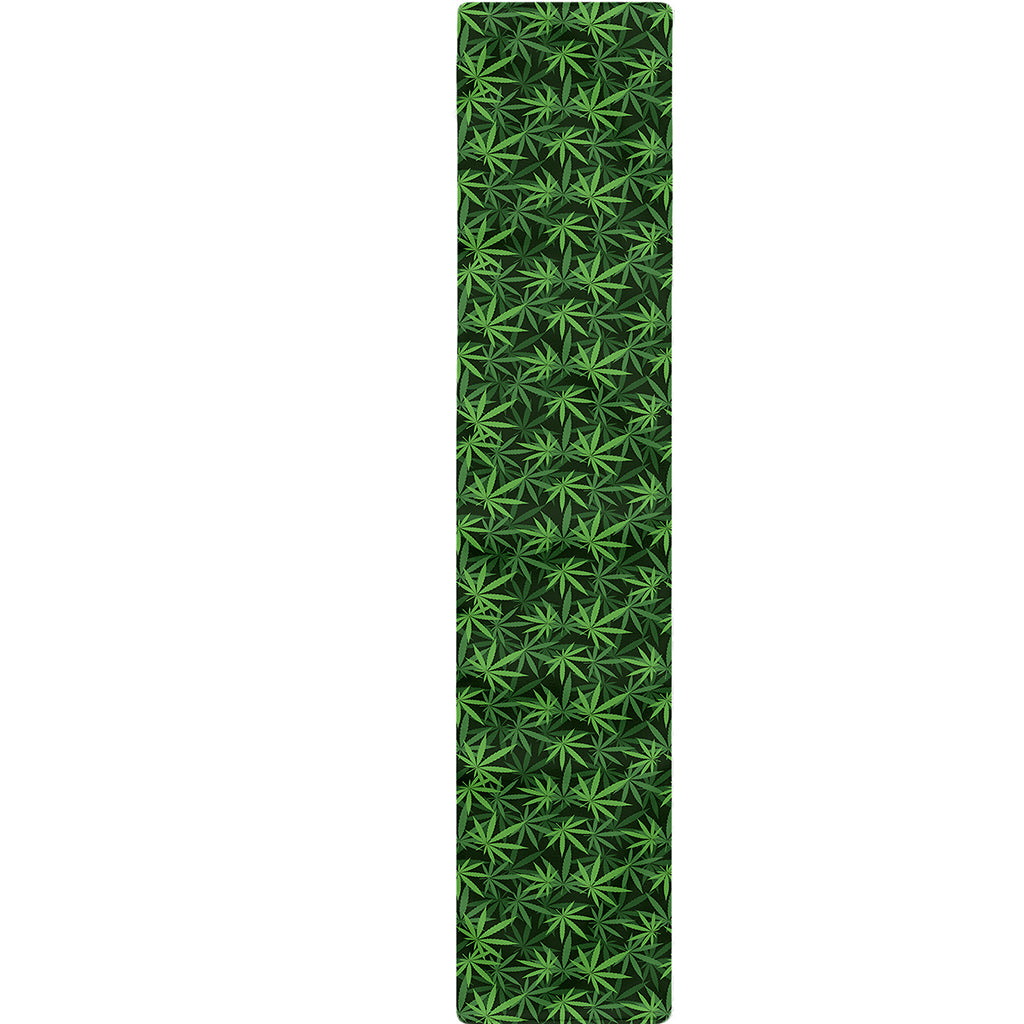 Green Pot Leaf Pattern Print Table Runner