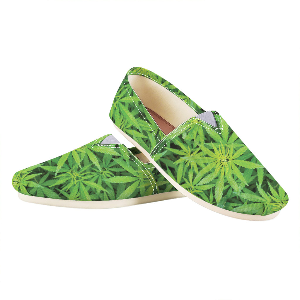 Green Pot Leaf Print Casual Shoes
