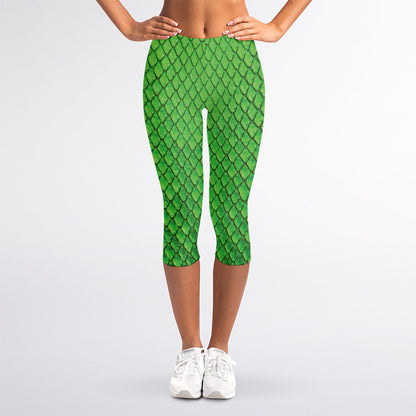 Green Python Snakeskin Print Women's Capri Leggings