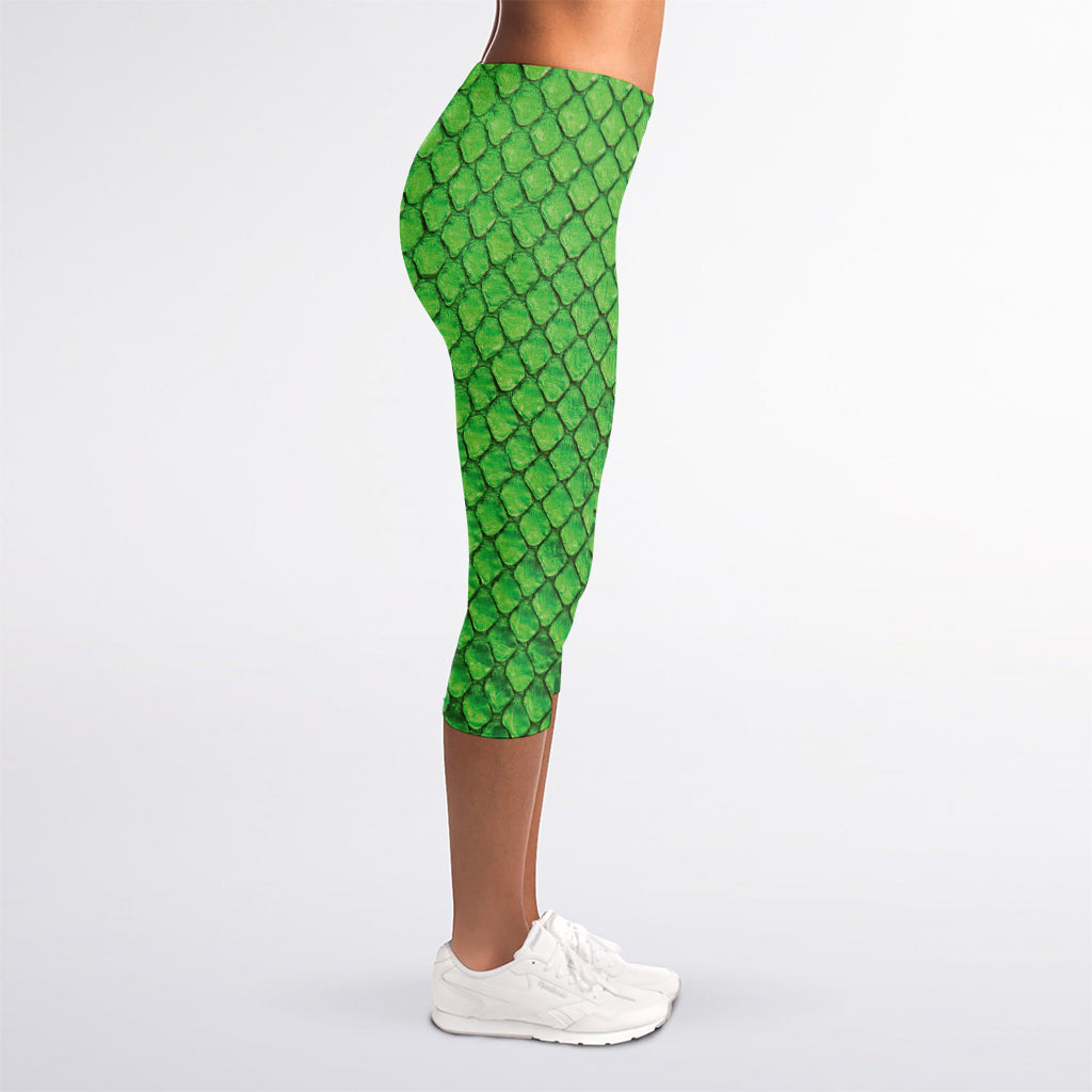 Green Python Snakeskin Print Women's Capri Leggings
