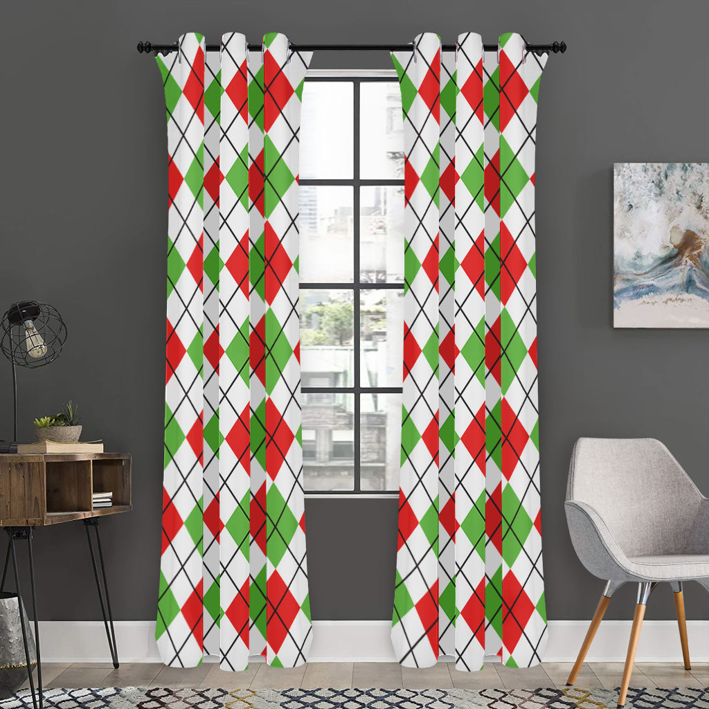 Green Red And White Argyle Pattern Print Curtain