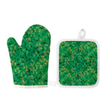 Green Shamrock Leaf Pattern Print Oven Mitt And Pot Holder Set