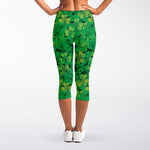 Green Shamrock Leaf Pattern Print Women's Capri Leggings