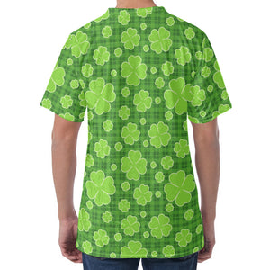 Green Shamrock Plaid Pattern Print Men's Velvet T-Shirt