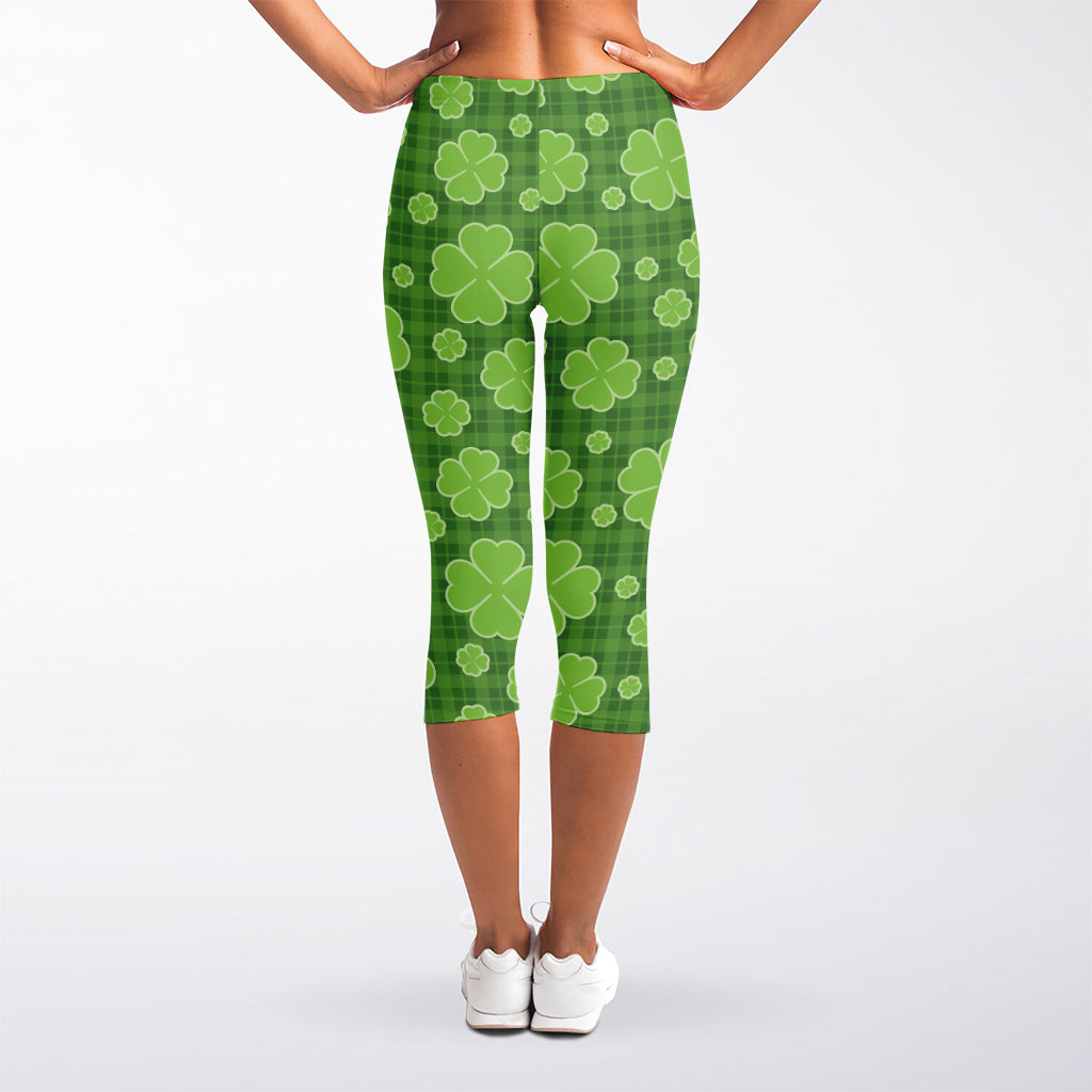 Green Shamrock Plaid Pattern Print Women's Capri Leggings