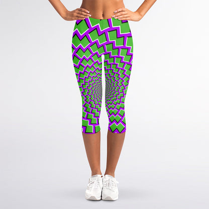 Green Shapes Moving Optical Illusion Women's Capri Leggings
