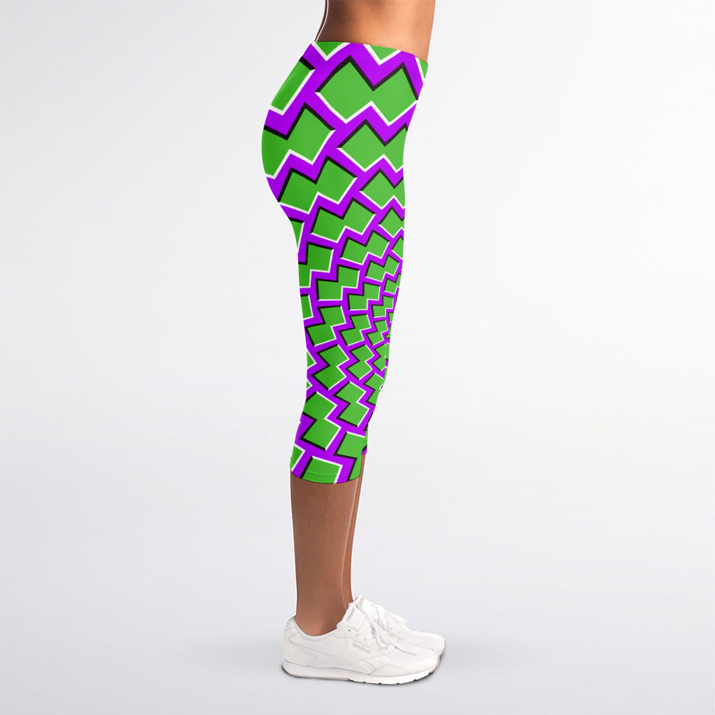 Green Shapes Moving Optical Illusion Women's Capri Leggings