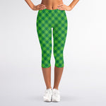 Green St. Patrick's Day Plaid Print Women's Capri Leggings