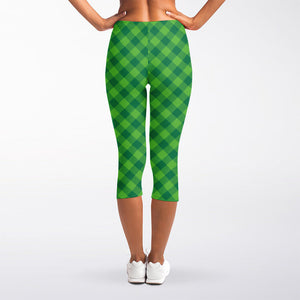 Green St. Patrick's Day Plaid Print Women's Capri Leggings