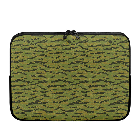 Green Tiger Stripe Camo Pattern Print Laptop Sleeve