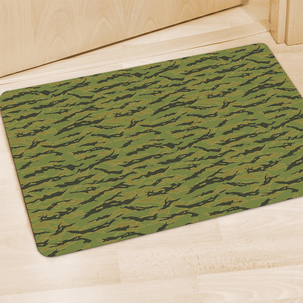 Green Tiger Stripe Camo Pattern Print Polyester Doormat