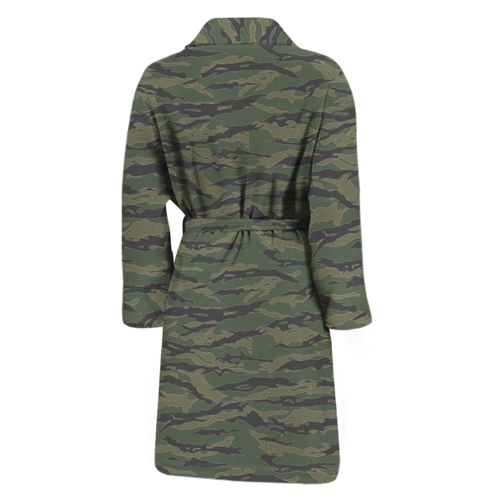 Green Tiger Stripe Camouflage Print Men's Bathrobe