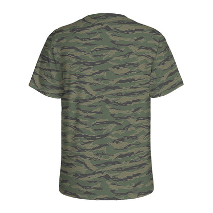 Green Tiger Stripe Camouflage Print Men's Sports T-Shirt
