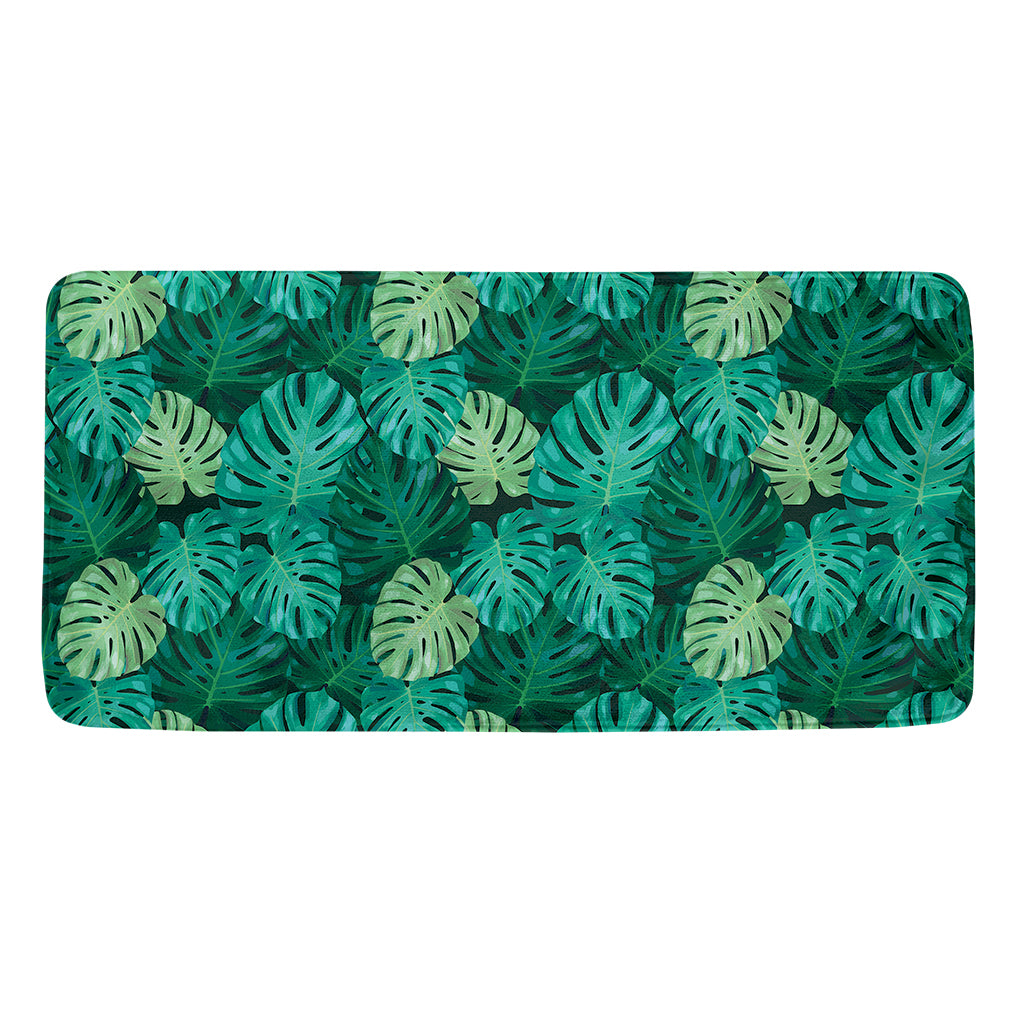 Green Tropical Monstera Pattern Print Towel