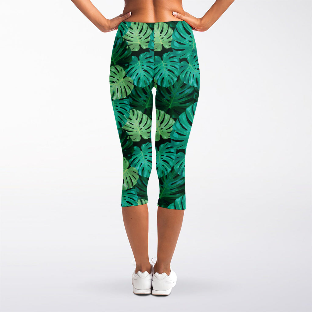 Green Tropical Monstera Pattern Print Women's Capri Leggings