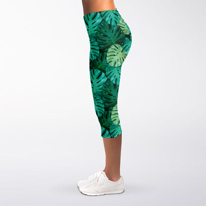 Green Tropical Monstera Pattern Print Women's Capri Leggings