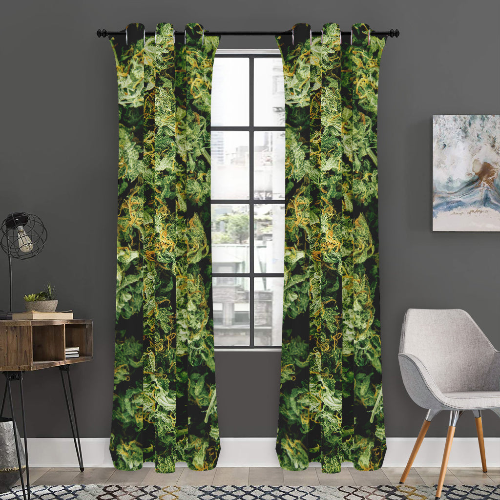 Green Weed Print Curtain