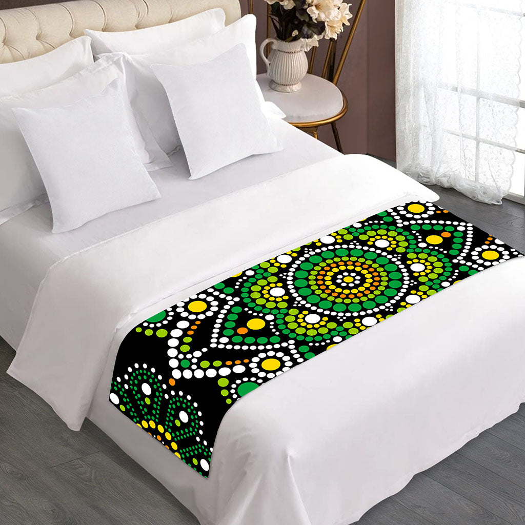Green White Dot Mandala Print Bed Runner
