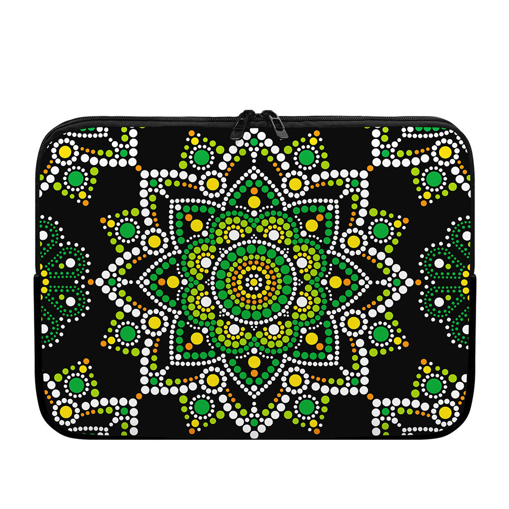 Green White Dot Mandala Print Laptop Sleeve