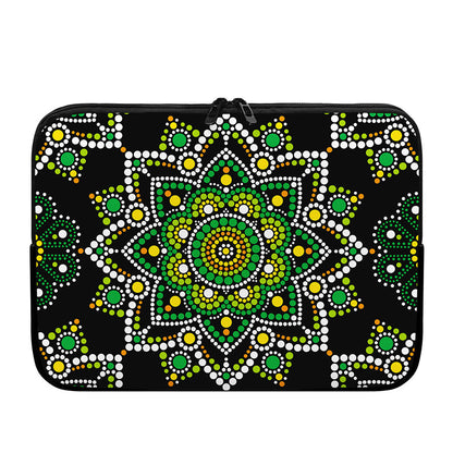 Green White Dot Mandala Print Laptop Sleeve
