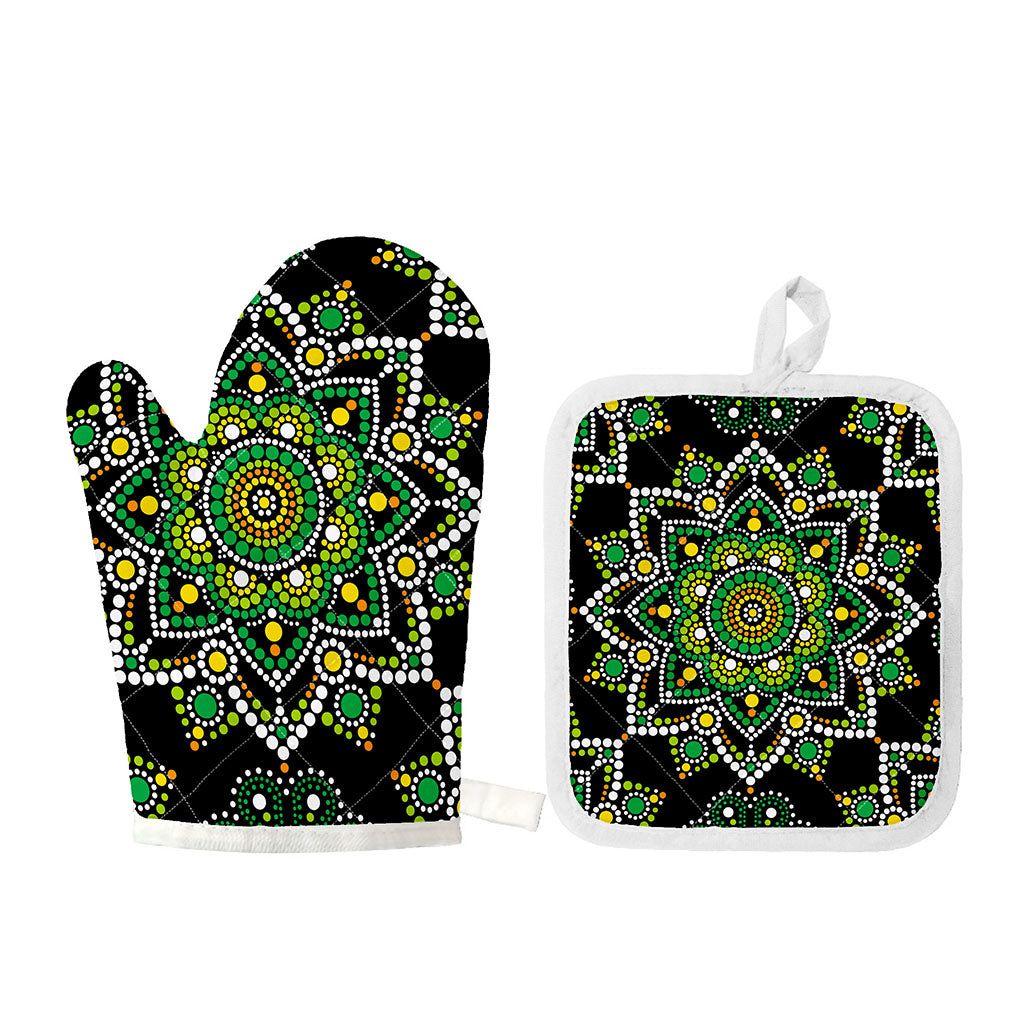 Green White Dot Mandala Print Oven Mitt And Pot Holder Set