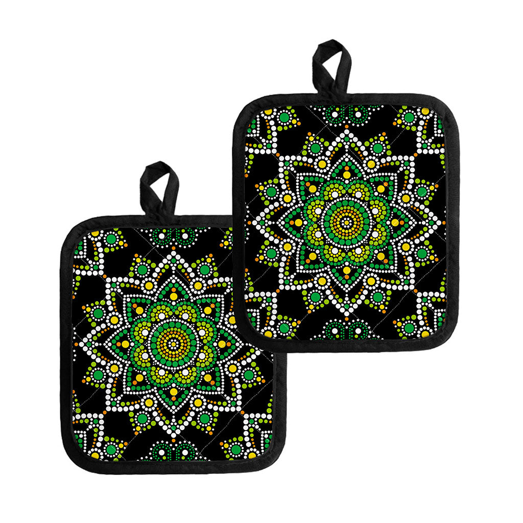 Green White Dot Mandala Print Pot Holders