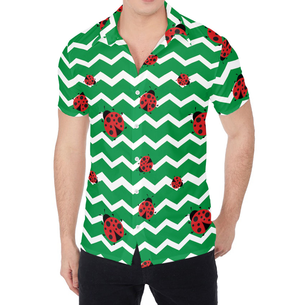 Green Zigzag Ladybird Pattern Print Men's Shirt
