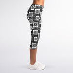 Grey African Adinkra Symbols Print Women's Capri Leggings