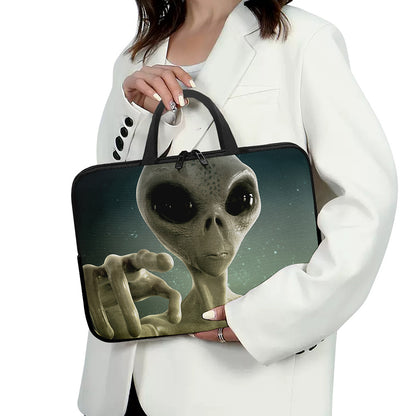Grey Alien 3D Print Laptop Sleeve With Handle