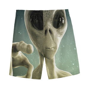 Grey Alien 3D Print Men's Sports Shorts