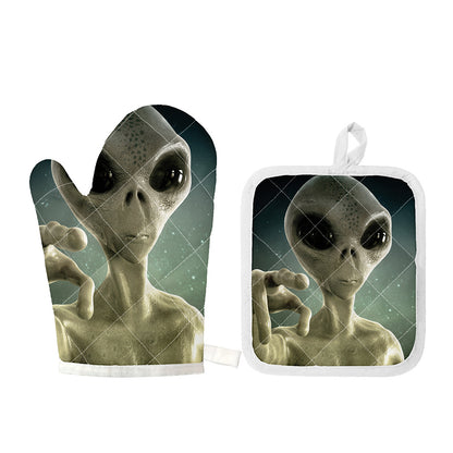 Grey Alien 3D Print Oven Mitt And Pot Holder Set