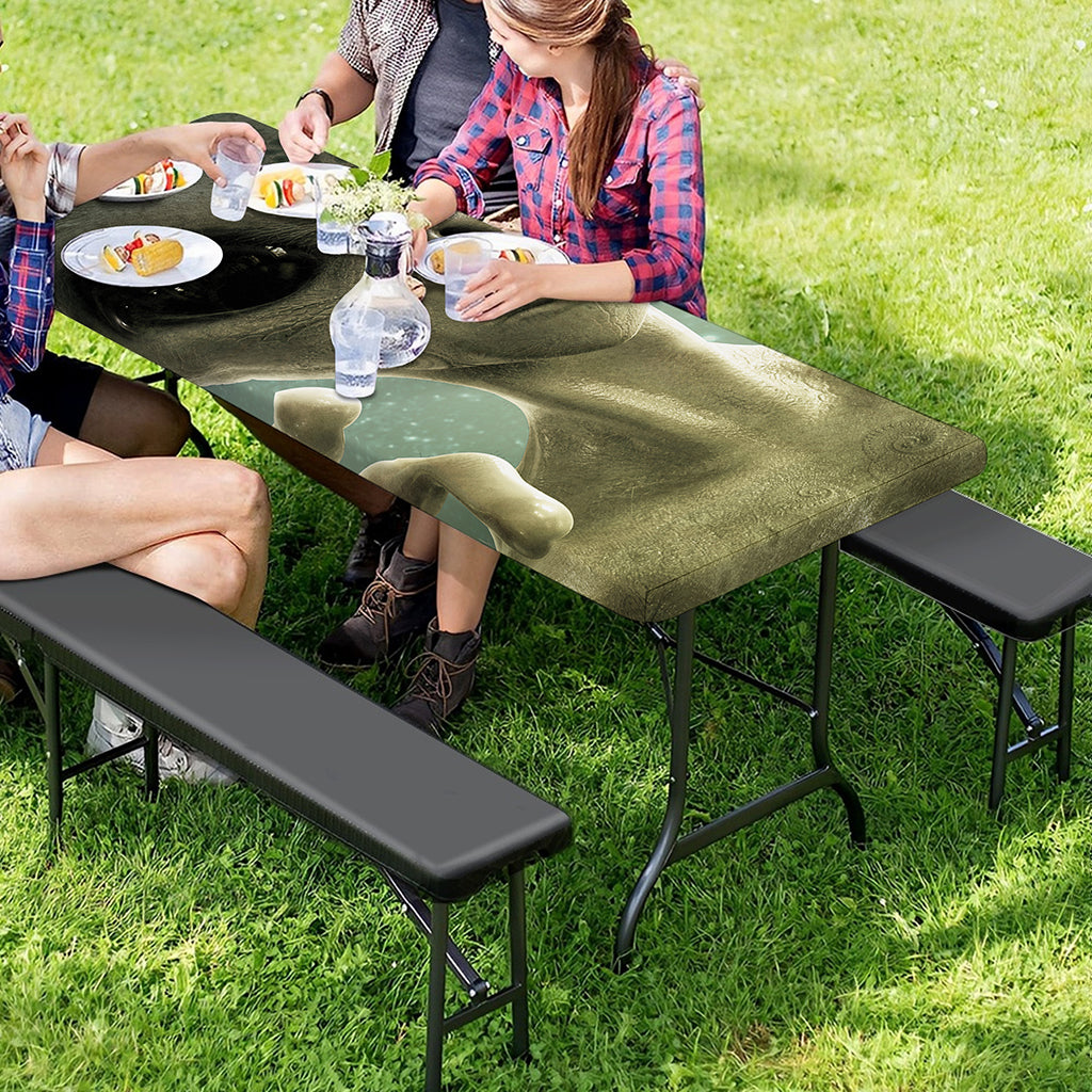 Grey Alien 3D Print Picnic Table Cover