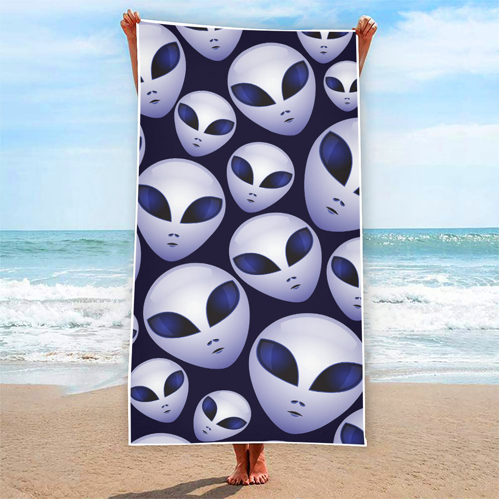 Grey Alien Face Pattern Print Beach Towel