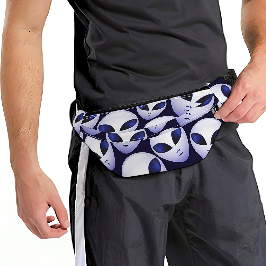 Grey Alien Face Pattern Print Fanny Pack