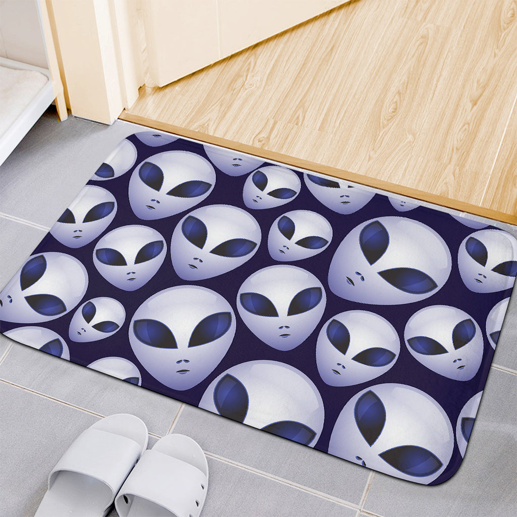 Grey Alien Face Pattern Print Indoor Door Mat