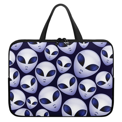 Grey Alien Face Pattern Print Laptop Sleeve With Handle