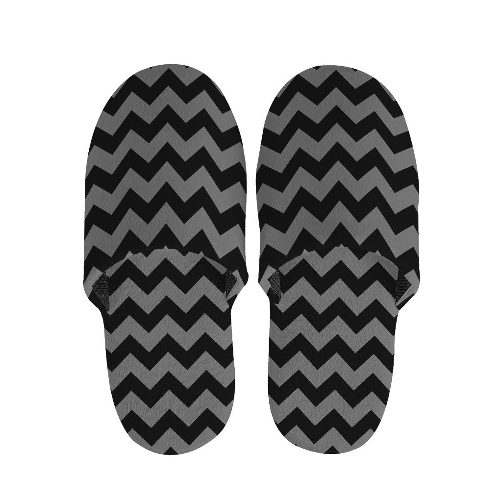 Grey And Black Chevron Pattern Print Slippers