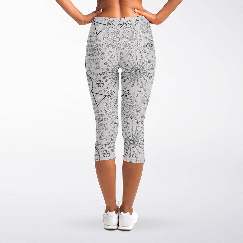 Grey And Black Mystical Wiccan Print Women's Capri Leggings