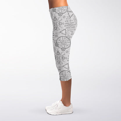 Grey And Black Mystical Wiccan Print Women's Capri Leggings