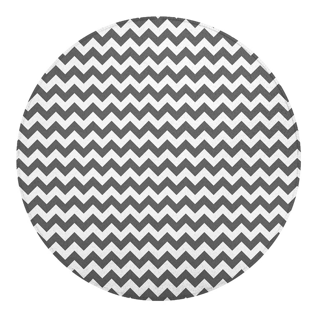 Grey And White Chevron Pattern Print Round Blanket