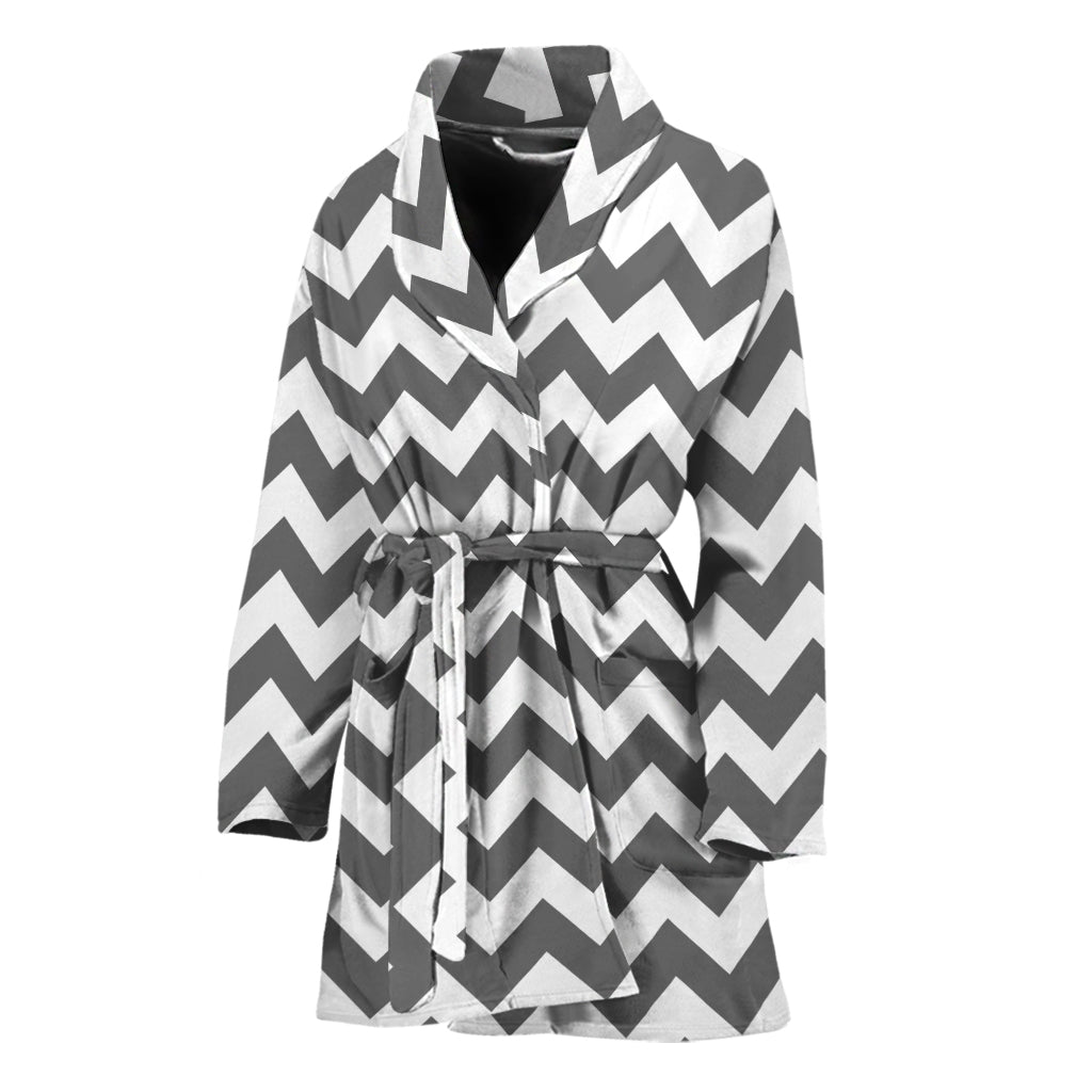 Grey And White Chevron Pattern Print Women's Bathrobe