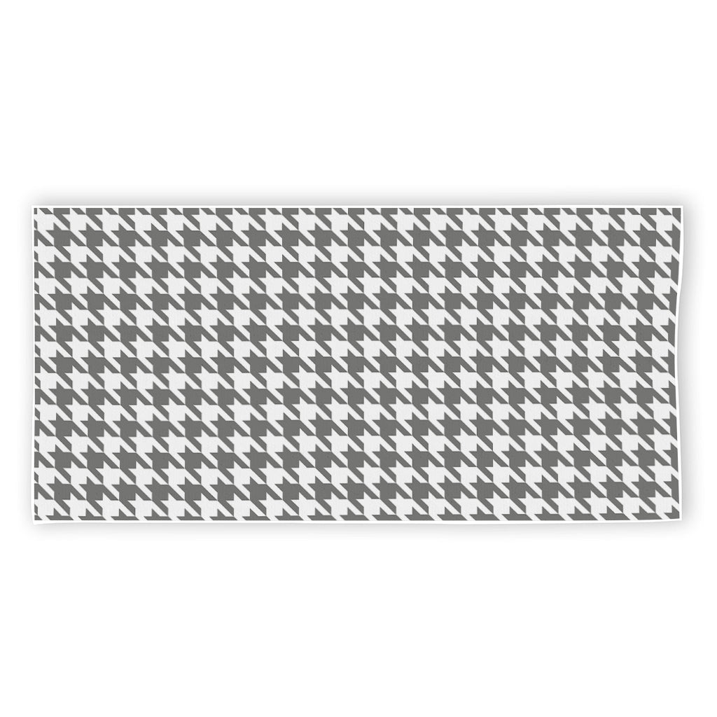 Grey And White Houndstooth Pattern Print Beach Towel