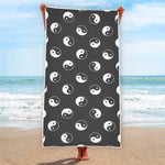 Grey And White Yin Yang Pattern Print Beach Towel