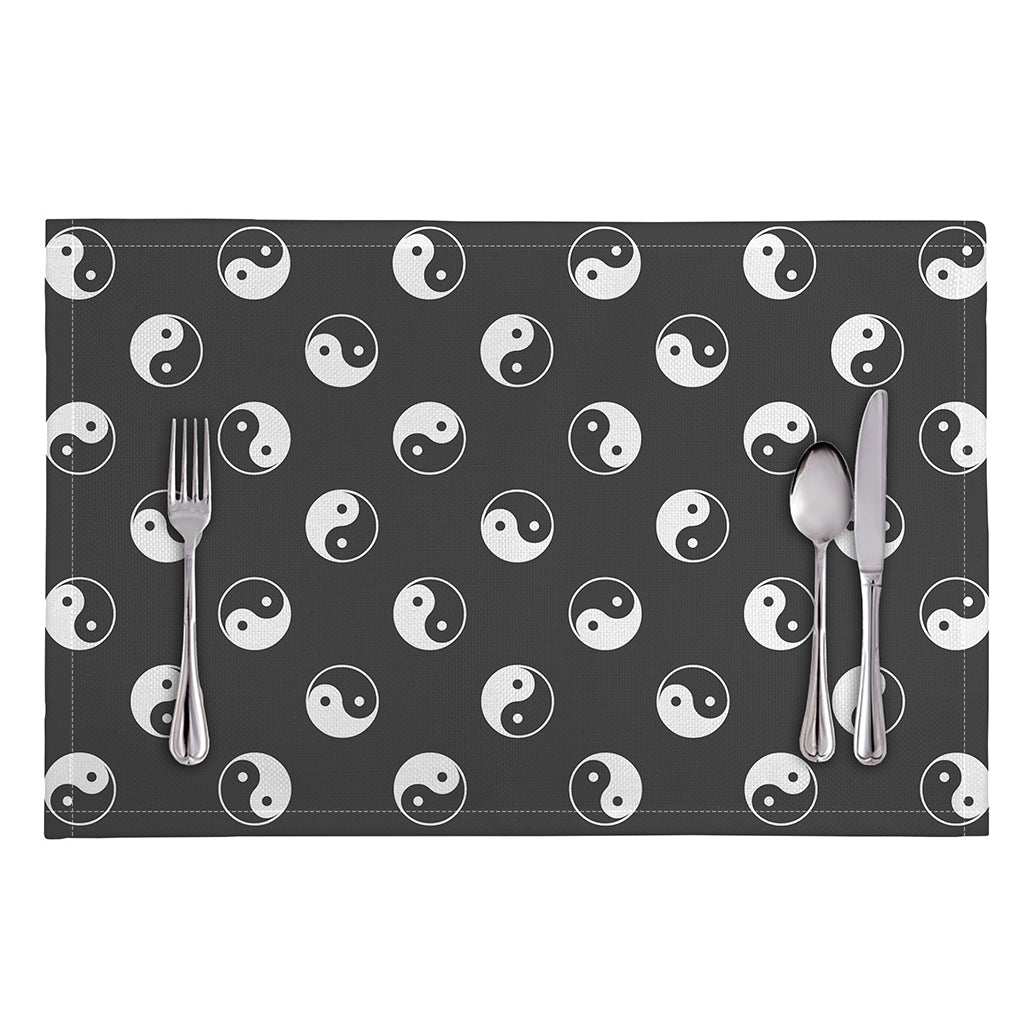 Grey And White Yin Yang Pattern Print Placemat