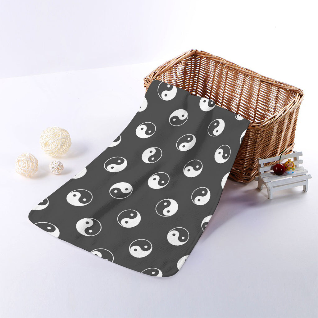 Grey And White Yin Yang Pattern Print Towel