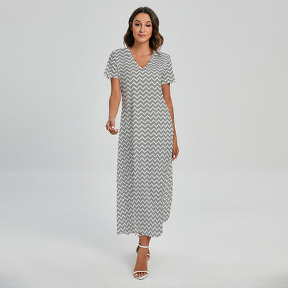 Grey And White Zigzag Pattern Print Short Sleeve Maxi Dress